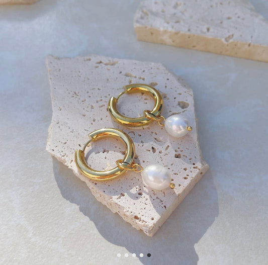 Gold Hoop Pearl Earring